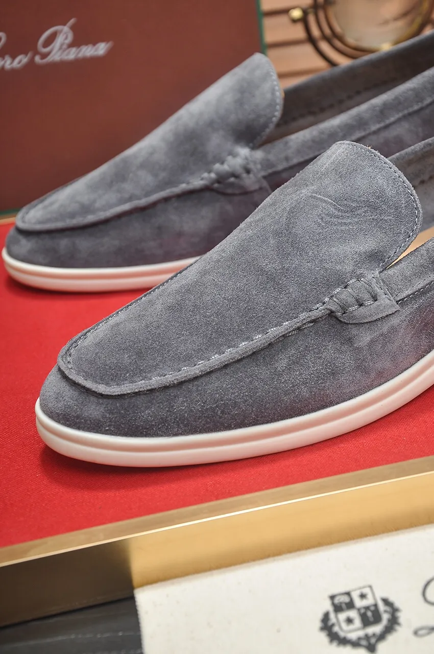 Men's shoes 💰400💶[𝐥𝐨𝐫𝐨 𝐏𝐢𝐚𝐧𝐚] [Couple model] High-end quality, affordable price, LP classic loafers, Italian treasure brand, the only brand that can match Hermès! Only after wearing it do we know that we can’t live up to our feet. Women’s code: 35-40 (customized sizes 34, 41, 42 are non-returnable) Men’s code: 38-44 (customized 45, 46, 47, 48 are non-refundable) Fabric: Customized imported cashmere Lining: Customized imported fetal cowhide Foot: Imported benzene-dyed calfskin Outsole: Exclusive original glass rubber outsole